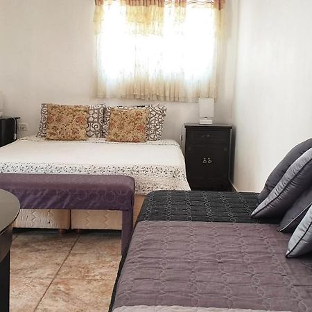 Martini Dead Sea Villa Неве Зохар Екстериор снимка